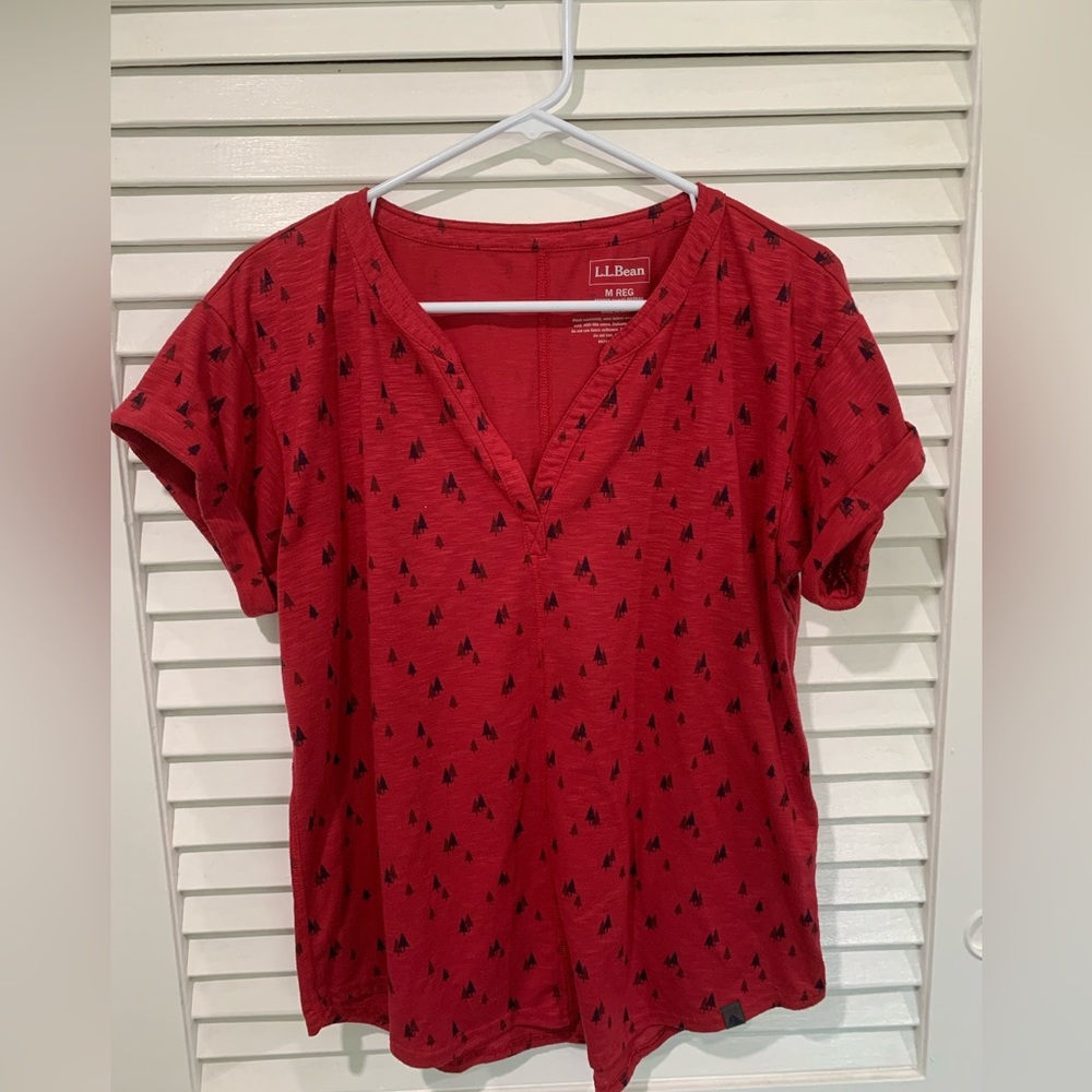 MEDIUM LL BEAN Tree patterned Shirt